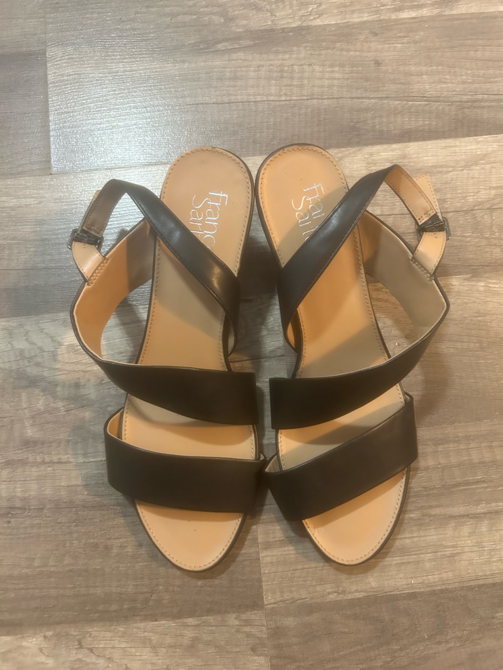 Franco Sarto Brown Leather Cross-Strap Flat Sandals Size 9.5